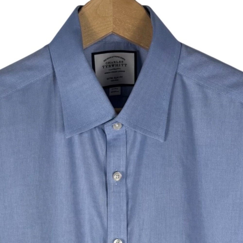 Charles Tyrwhitt Extra Slim Fit Non-Iron Dress Shirt Mens 17 35  Light Blue